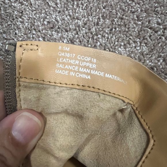 Korks Thyone leather size 8.5M booties - Picture 9 of 9